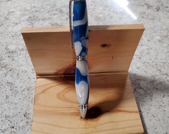 Grit pens (Lions)