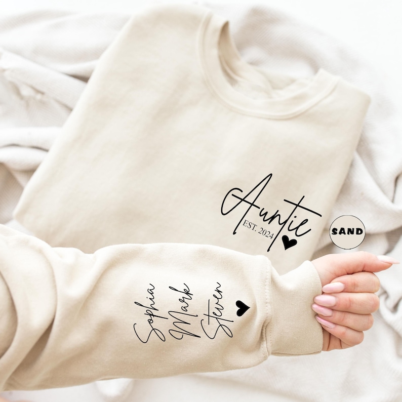 Sudadera personalizada para tía: nombres personalizados para sobrinos y sobrinas, revelación de embarazo imagen 1