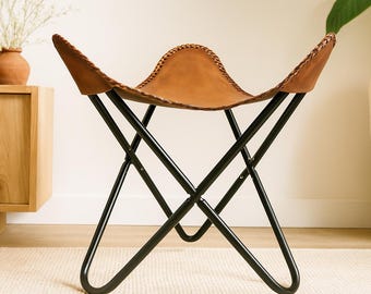 Tabouret papillon en cuir marron fait main | Chaise de camping pliante rustique