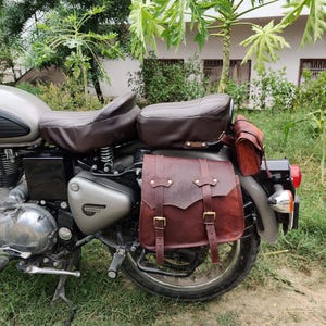 Handmade Goat Leather Motorcycle Saddle Bags: Vintage Bike Panniers (Pair)