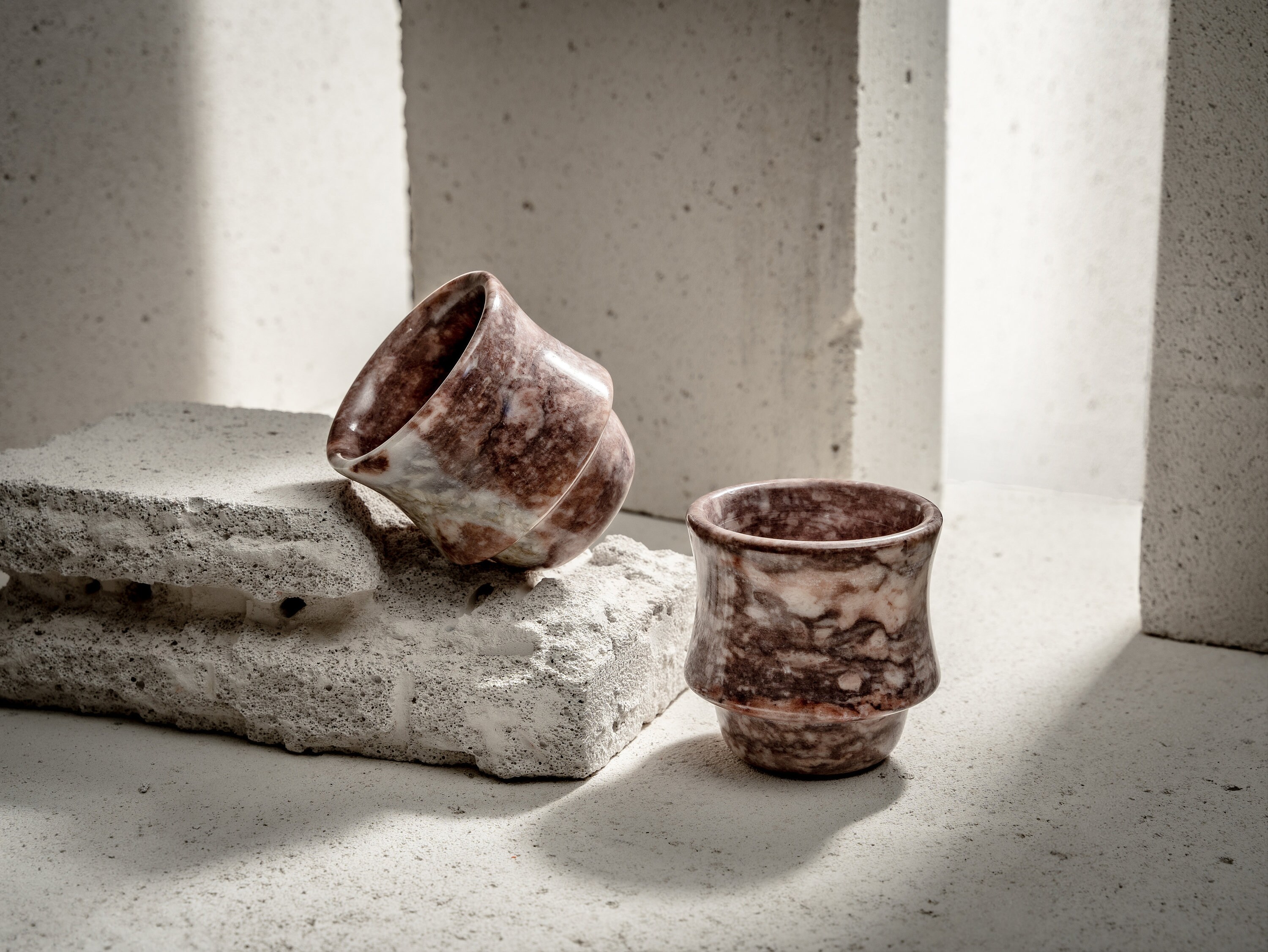 Marble Round Cup With Handle main image 1