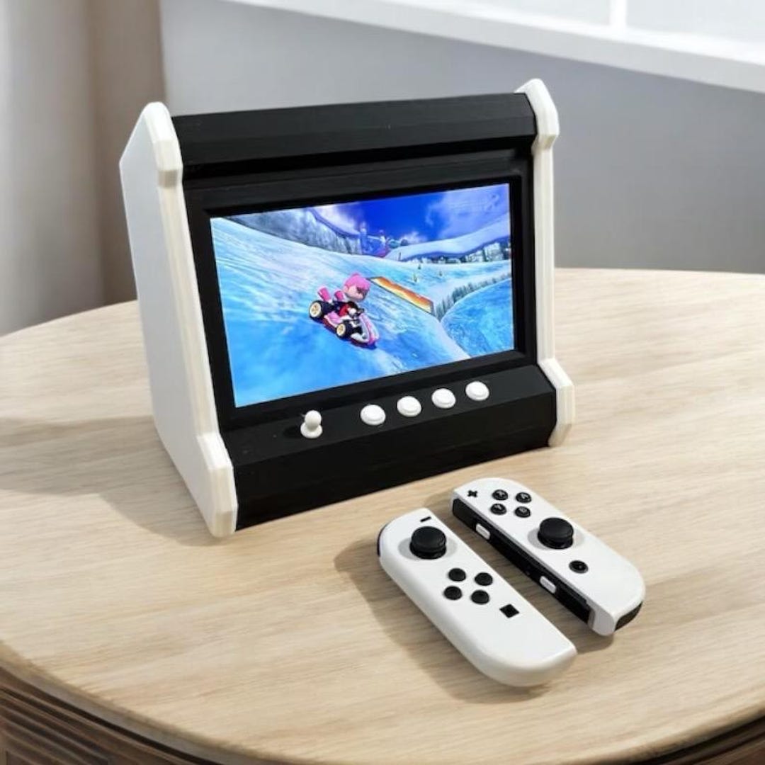 レトロアーケード Nintendo Switch ディスプレイ: 強化されたゲーム