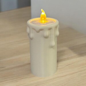 Flickering Tea Light Candle Set: Cozy Ambient Lighting image 5