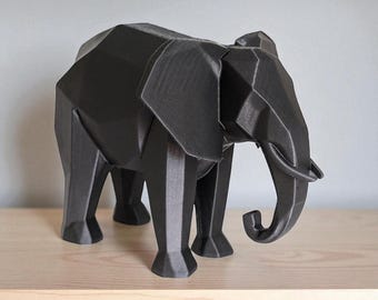 Laag poly olifantsstandbeeld: geometrisch modern decor