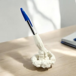 Porte-stylo lance-roquettes : organiseur de bureau fantaisiste