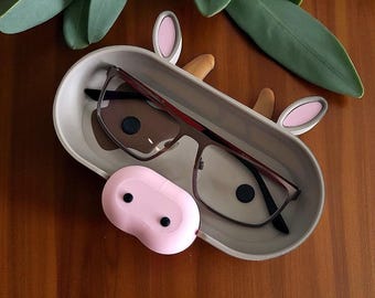Cow Glasses Holder: Farmhouse Decor Eyeglass Stand