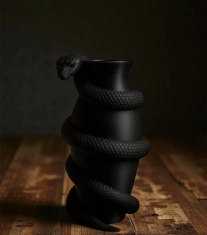 Serpent Wrapped Flower Vase: Gothic Snake Decor