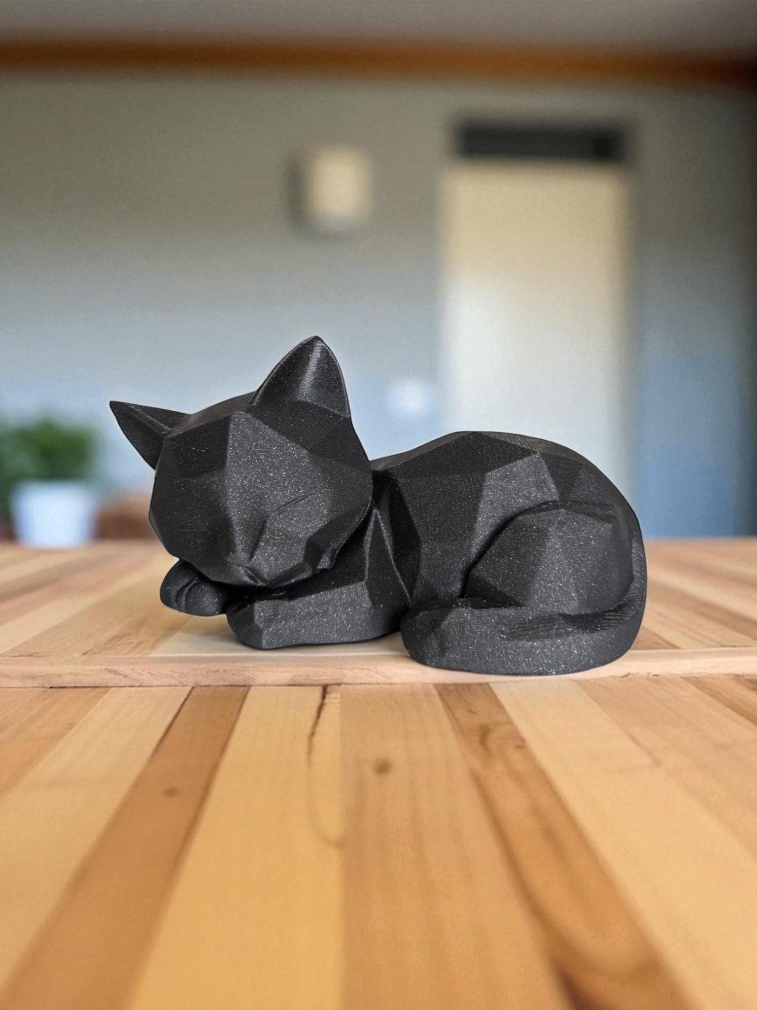 ローポリ猫像：モダンな幾何学模様の猫の装飾 - Etsy 日本