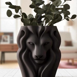 Lion Head Flower Vase: Regal Home Decor Planter Pot