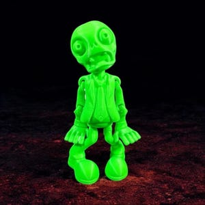Posable Zombie Figure: Articulated Halloween Collectible image 1