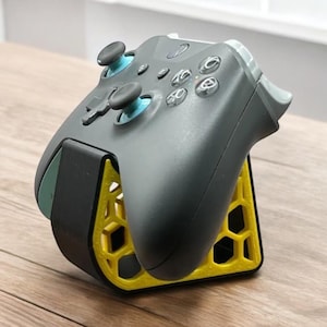 Honeycomb Gaming Controller Stand: Xbox, Playstation, Nintendo Switch