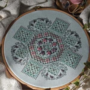 PDF-borduurpatroon zomerkantmandala • Hardanger • Afdrukbare digitale download • Stapsgewijze videotutorial • Elegante naaldkunst