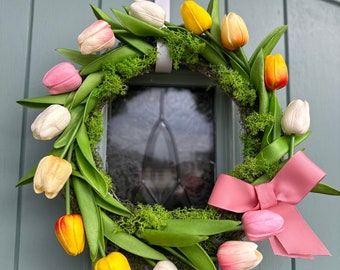 Tulip spring wreath