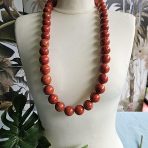 Necklace foam coral
