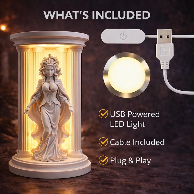 Puede incluir: L&aacute;mpara LED blanca con una estatua cl&aacute;sica de una mujer dentro de una estructura con columnas. La l&aacute;mpara incluye una luz LED alimentada por USB, un cable y es plug-and-play. La l&aacute;mpara emite un brillo c&aacute;lido y acogedor.