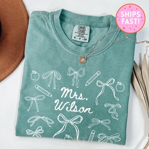 Custom Teacher Shirt Gift for Teacher Name Shirt Back to School Shirt Teacher Team Shirts Preppy Teacher Bow Teacher Gifts Personalized Cute