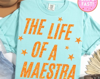 Maestra Shirt Gift Spanish Teacher Shirt Latina Teacher Gift Bilingual Educator Shirt Comfort Colors