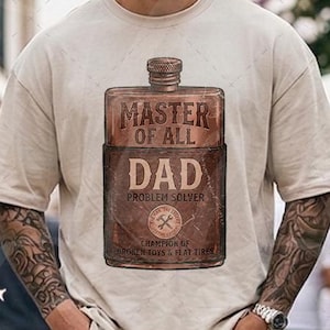 Maestro di tutti i problemi del papà PNG, regalo per la festa del papà, download digitale, design per sublimazione papà tuttofare, arte con fiaschetta in rame anticato