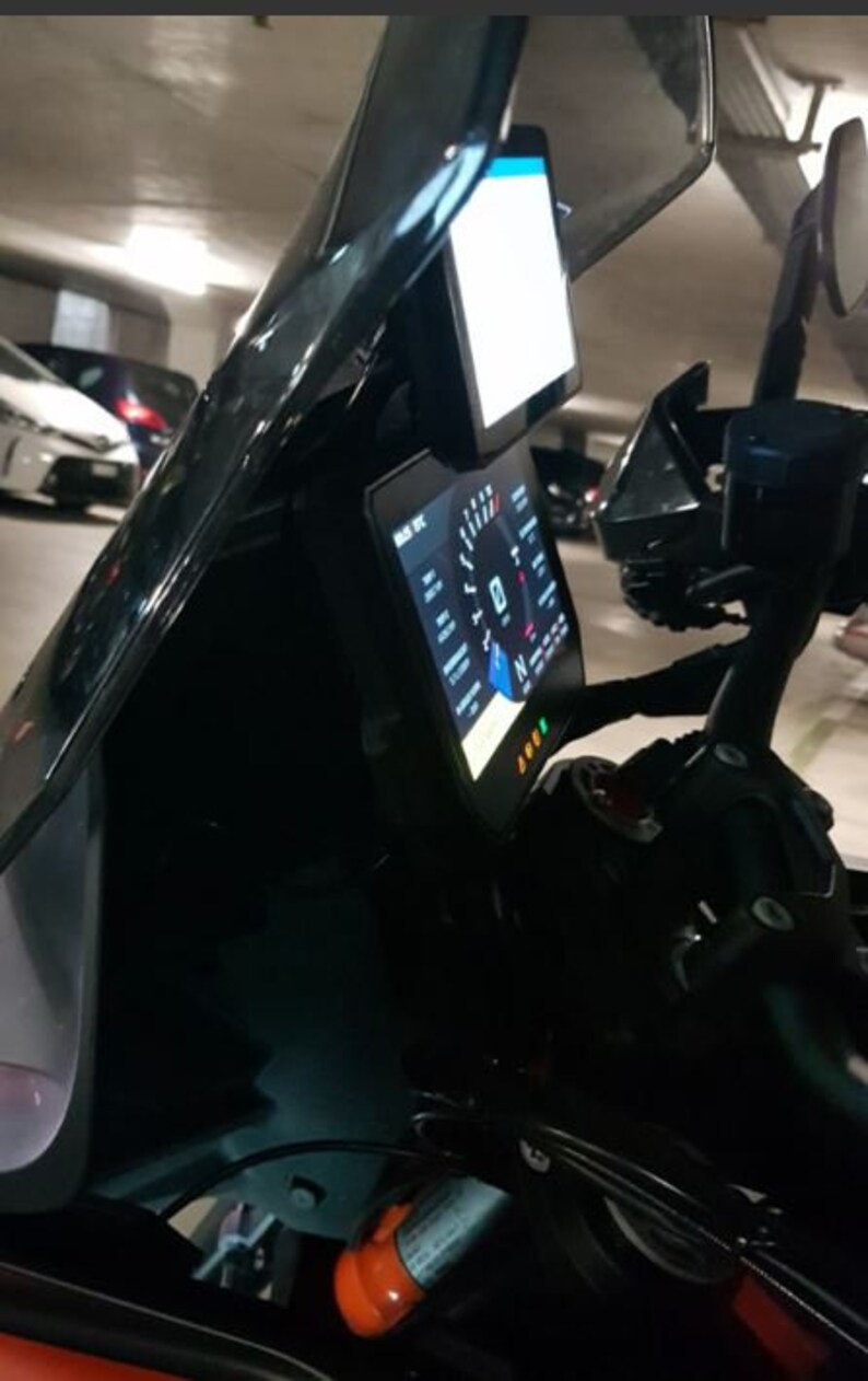 GPS or Phone Support KTM SuperDuke GT 2019-22 image 6