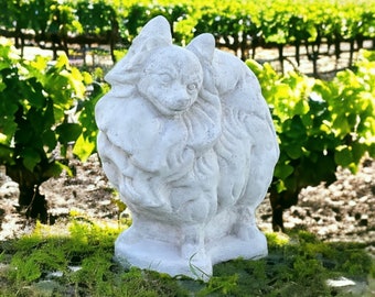 Stone Pomeranian Dog Figure Detailed Dog Garden Statue Cement Puppy Pomeranian Sculpture Gift for Pet Lovers Yard Dog Memorial