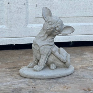Cement Sitting Chihuahua Statue Garden Dog Memorial Figurine For Backyard Or Patio Outdoor Chihuahua Figure Lawn Decoration Puppy For Gift