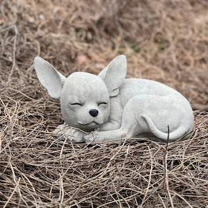 Chihuahua Dog Statue Concrete Chihuahua Sculpture Sleeping Pet Figurine Garden Decoration Chi-Dog Lovers Gift
