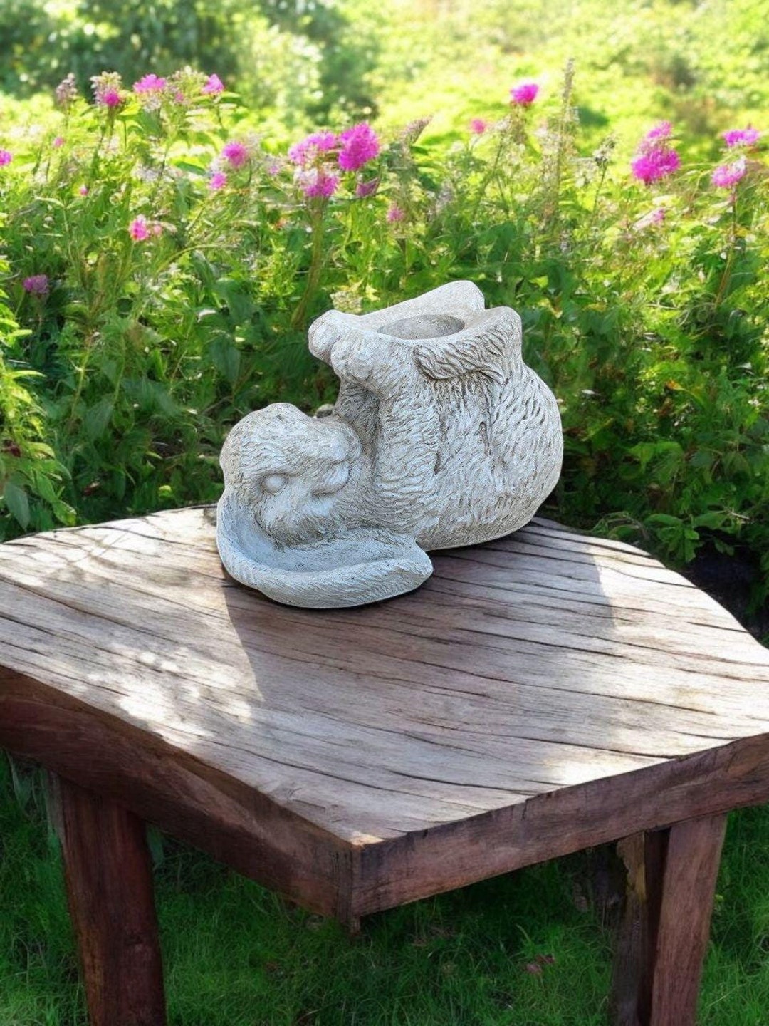Laying Rabbit Planter Beton Plant Pot Bunny Garden Idea Rabbit Stone ...