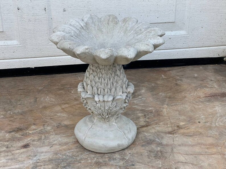 Pineapple Bird Bath for Garden Large Concrete Birds Drinker Statue