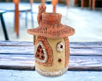 Ceramic House Aroma Lamp Decoration Miniature For Room For Family Vintage Decor Figure Statuette Animal Figurine Decoration Figurine