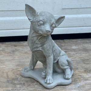 Chihuahua Dog Statue Garden Or Patio Pet Memorial Sitting Chihuahua Sculpture Stone Pet Marker Cement Chihuahua Lovers Gift Pet Loss