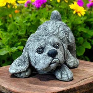 Realistic Cocker Spaniel Puppy Sculpture Stone Laying Dog Figurine Stone Pet Memorial Statue Lawn Ornament Concrete Spaniel Dog Figure