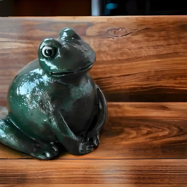 Ceramic Frog Sculpture Vintage Statue Frogs Animals Statuette Art Decoration for Home Figure Decor For Living Room Miniature Animal Figurine