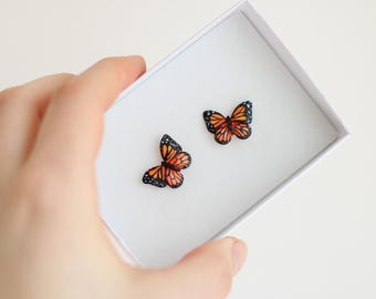Monarch butterfly handcrafted polymer clay stud earrings, fimo realistic Monarch butterfly earrings, Mother’s Day gift, gift for women