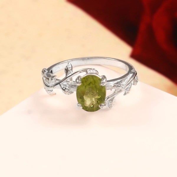 Green Peridot Ring Oval Shape Wedding Ring Engagement Ring Anniversary Ring Statement Ring Green Peridot Minimalist Ring, Gift for her