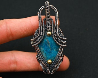 Pendentif néon en fil d'apatite, cadeau pour mère, pendentif arbre, cadeau fête des mères, cadeau pour elle, cristal de guérison, pierre de méditation