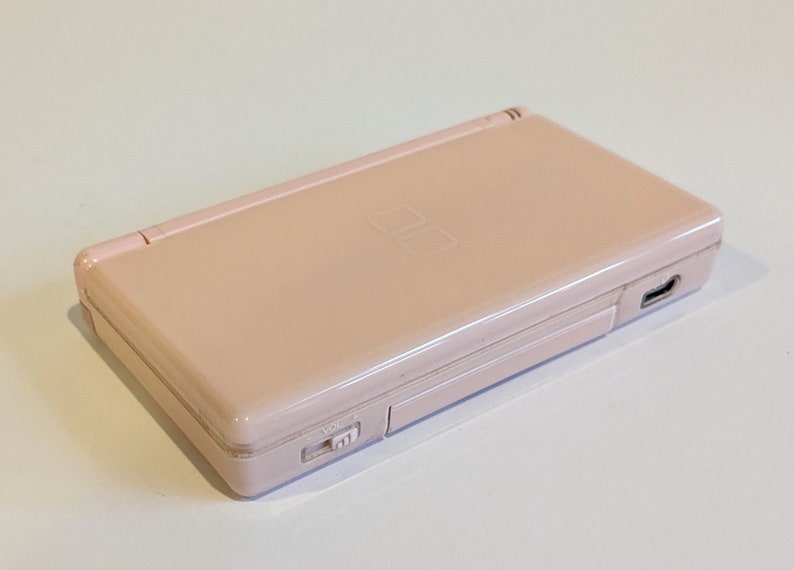 Bespoke Compact Mirror Upcycled Nintendo DS Coral Pink zdjęcie 6
