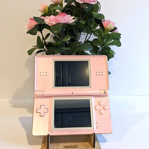 Bespoke Compact Mirror Upcycled Nintendo DS Coral Pink zdjęcie 3