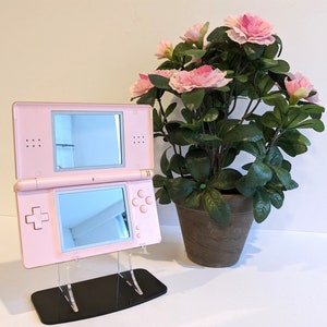 Bespoke Compact Mirror Upcycled Nintendo DS Coral Pink zdjęcie 2