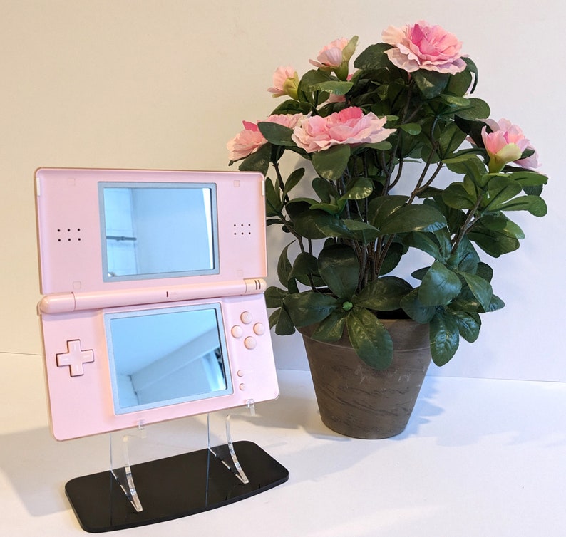 Bespoke Compact Mirror Upcycled Nintendo DS Coral Pink zdjęcie 2