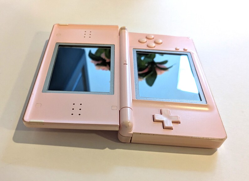 Bespoke Compact Mirror Upcycled Nintendo DS Coral Pink zdjęcie 9