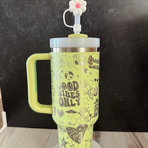 Lena | Außerirdische | Leerzeichen | personalisierbar | lasergraviert | geätzt | Becher| 112oz | Quencher | Weltall Hippy | toll