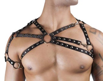 Men’s One-Shoulder Elastic Harness – Chest Strap with Rivet Detail – Adjustable Clubwear – Handmade Statement Piece