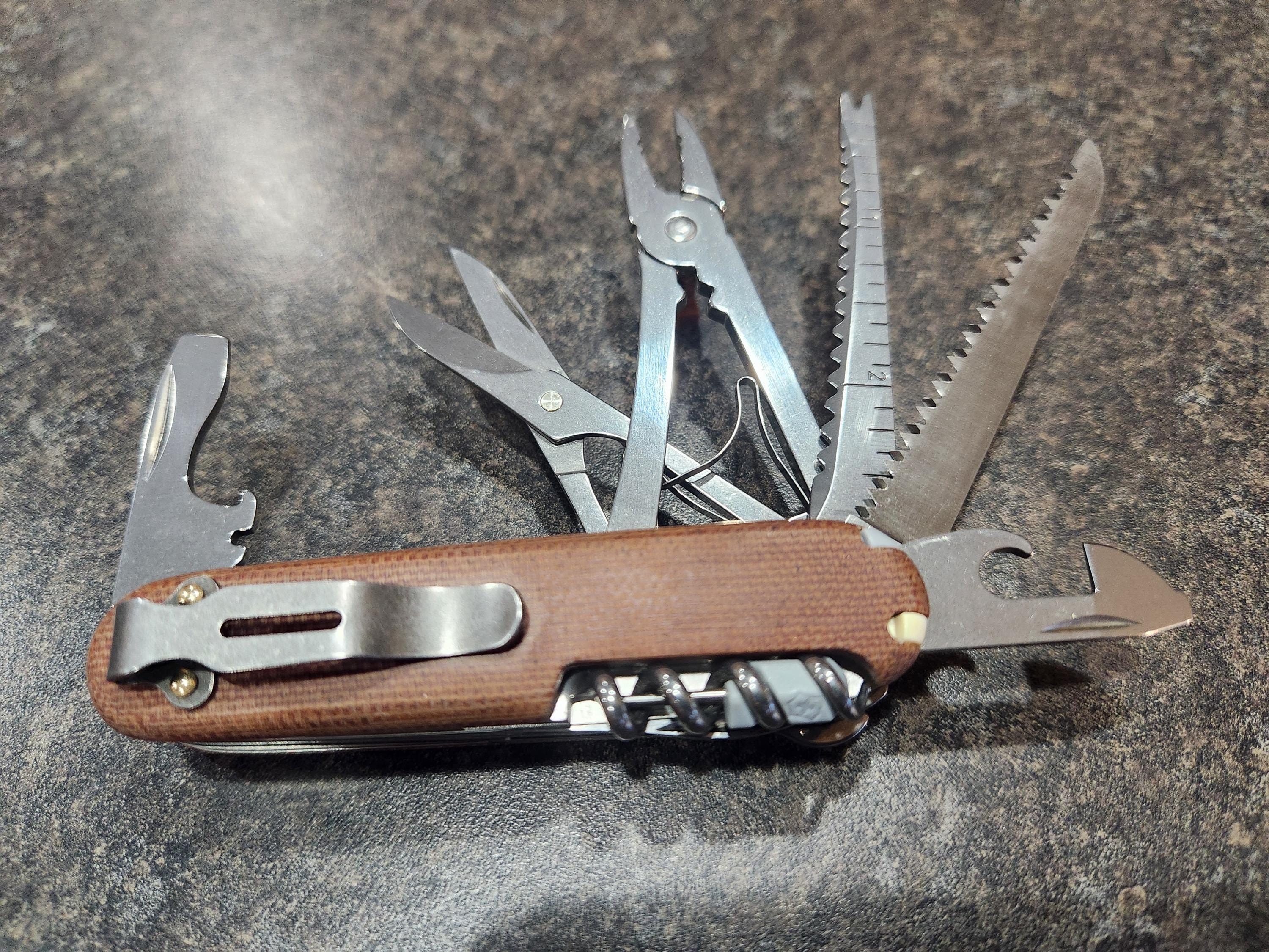 米国製ナイフ 唐草模様付 14192167.jpg