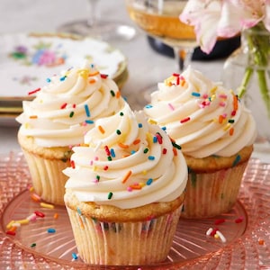 Recette de cupcakes Funfetti en PDF - Cupcakes d'anniversaire faciles - Desserts saupoudrés imprimables à télécharger