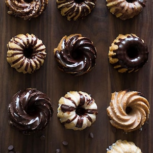 Mini Bundt Cakes Recipe Card | Printable Chocolate & Vanilla Swirl | Easy Dessert Baking Download