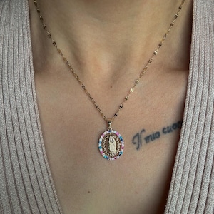 Virgin Mary pendant necklace, religious necklace, Christian jewelry, Saint Mary miraculous medal necklace, gold-plated stainless steel