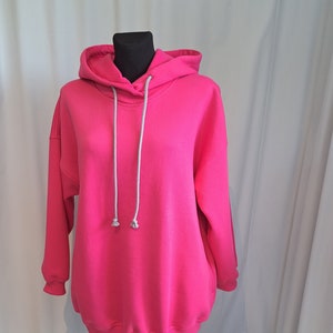 Oversized Women’s Hoodie – Cozy, Stylish, and Sustainable