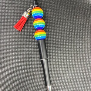 stylo arc-en-ciel de perles
