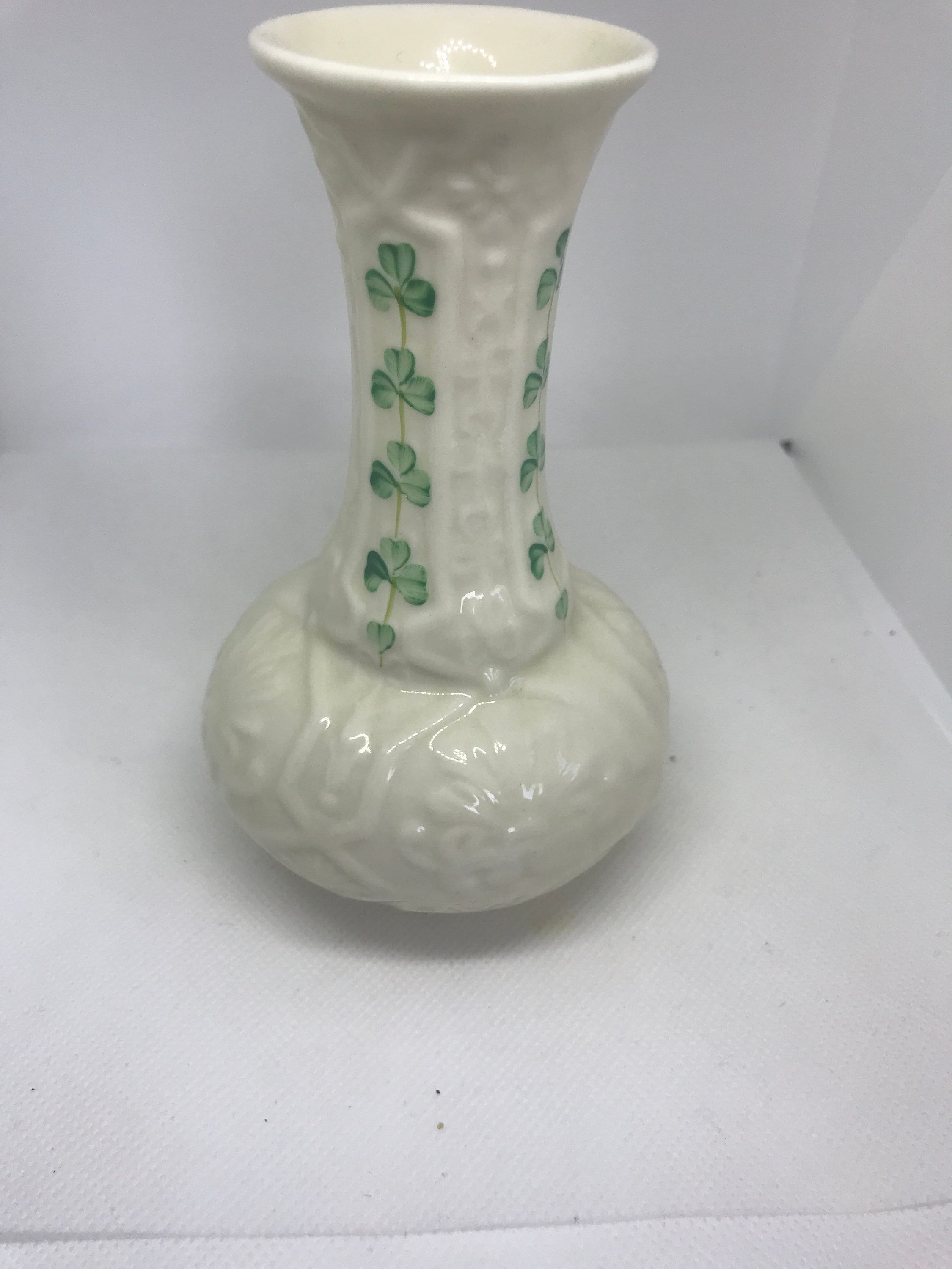 Belleek vase - Etsy 日本