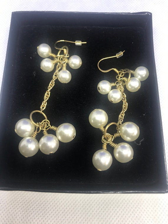 Elegant Handcrafted Dangle Earrings - Unique, Art… - image 1